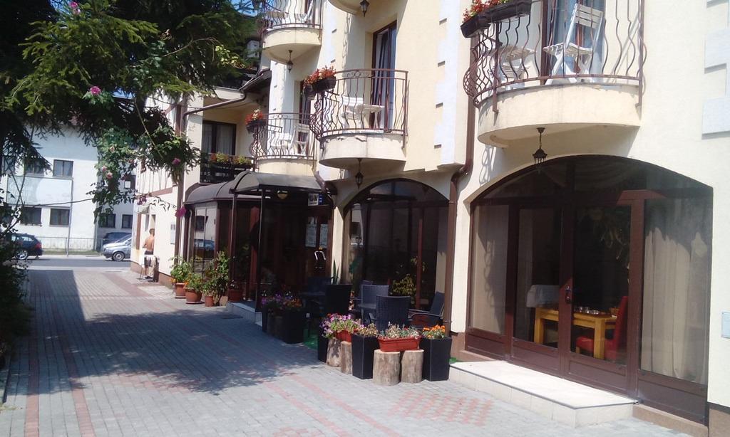 B&B Villa Una Bihać Buitenkant foto