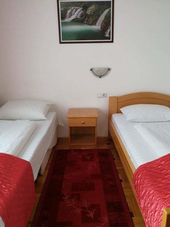 B&B Villa Una Bihać Buitenkant foto